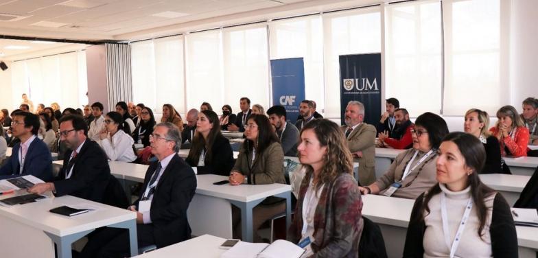 CAF y la Universidad de Montevideo lanzan diplomado enfocado en desarrollar líderes políticos en Uruguay