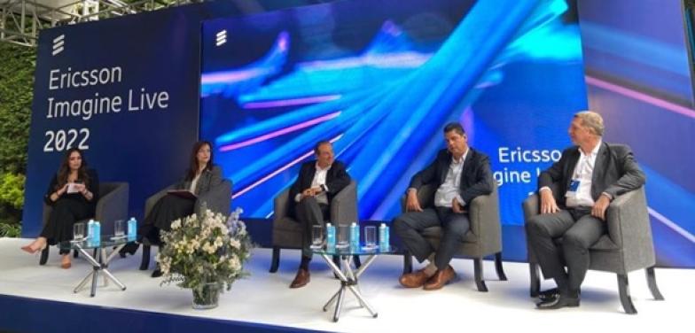 En el marco del evento  ‘Imagine Live Colombia’, organizado por la Ericsson y la Embajada Suecia, expertos se reunieron para hablar de la transformación digital para Colombia. Durante el panel de apertura: ‘Retos y oportunidades en Colombia para la tecnología 5G’, participaron; Paola Bonilla, directora de la Comisión de Regulación de Comunicaciones (CRC); Saúl Kattan Cohen, consejero presidencial para la Transformación Digital; Santiago Pinzón, vicepresidente de Transformación Digital de la Asociación Nacio